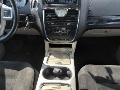 2015 Chrysler Town & Country Touring