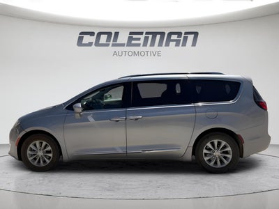 2019 Chrysler Pacifica Touring-L