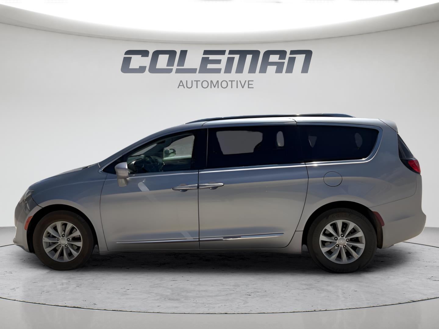 2019 Chrysler Pacifica Touring-L
