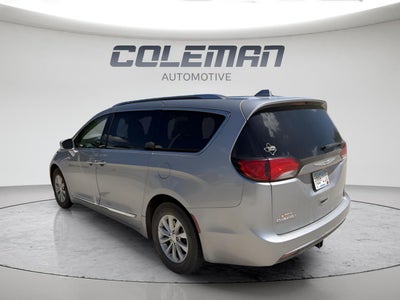2019 Chrysler Pacifica Touring-L