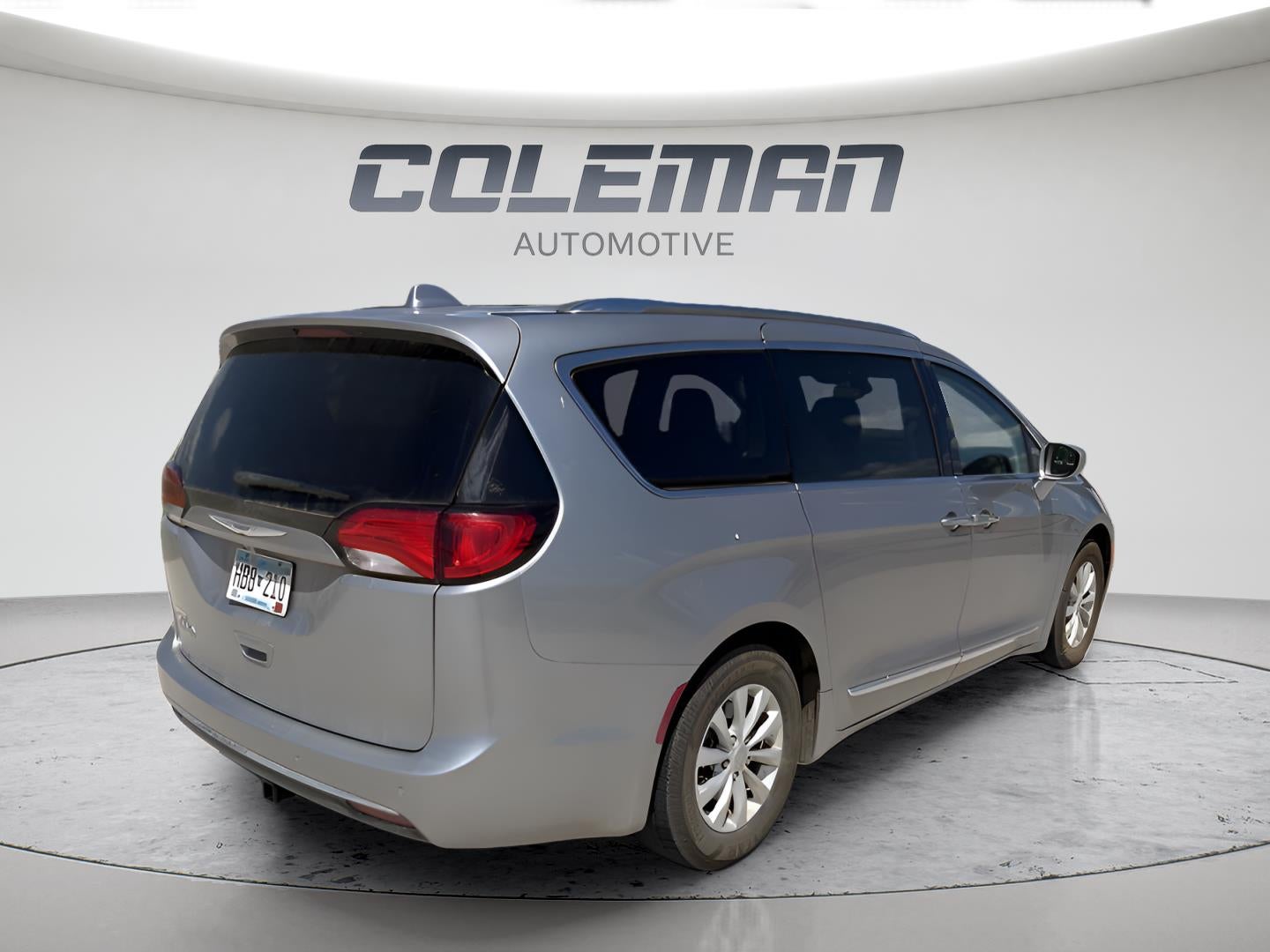 2019 Chrysler Pacifica Touring-L