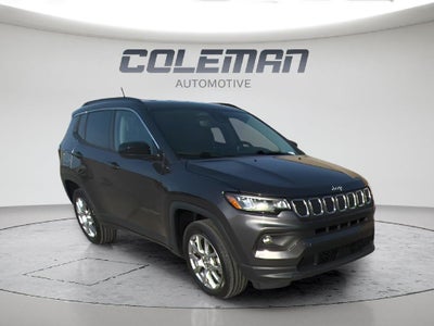 2022 Jeep Compass Latitude Lux