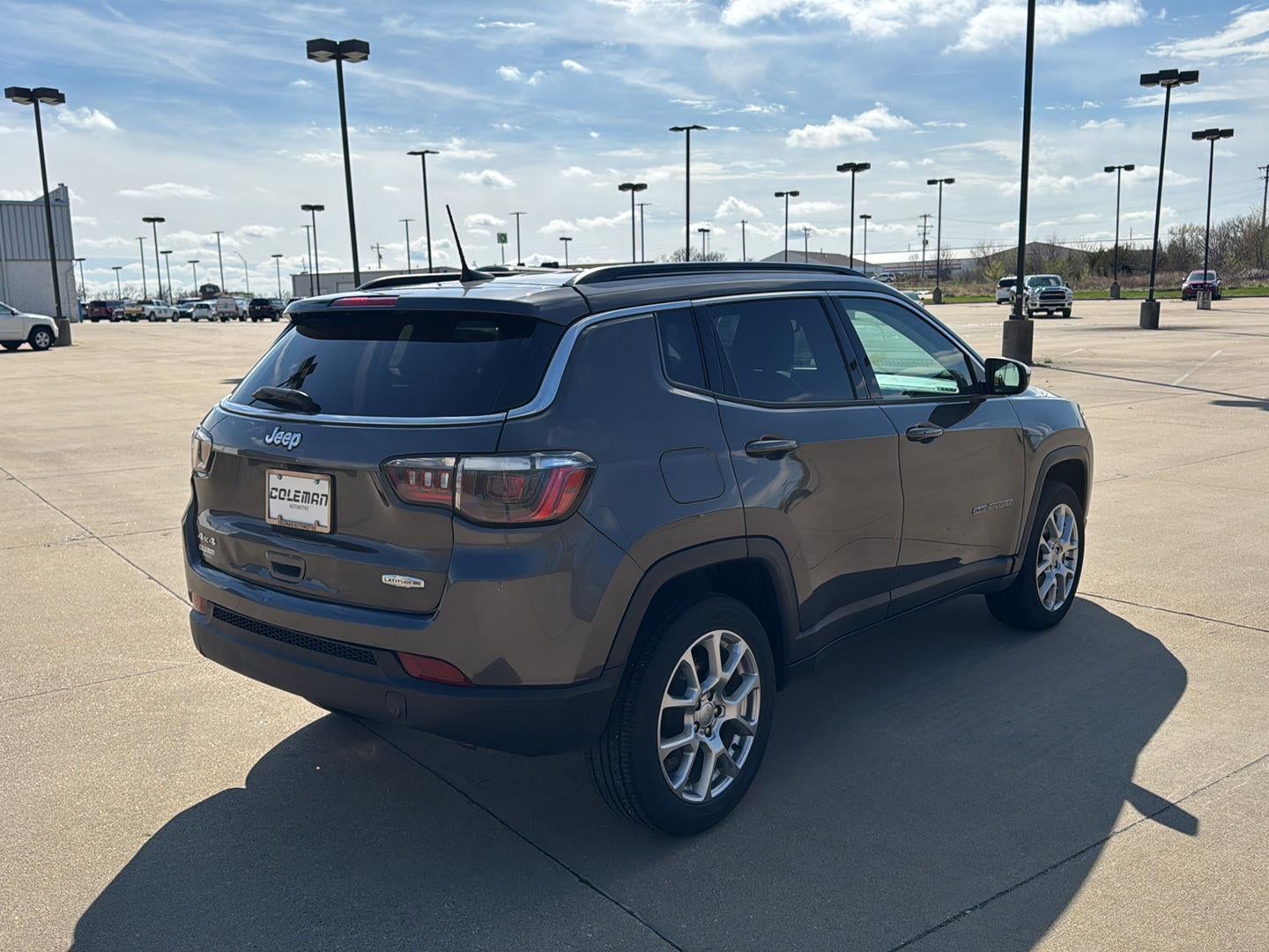 2022 Jeep Compass Latitude Lux