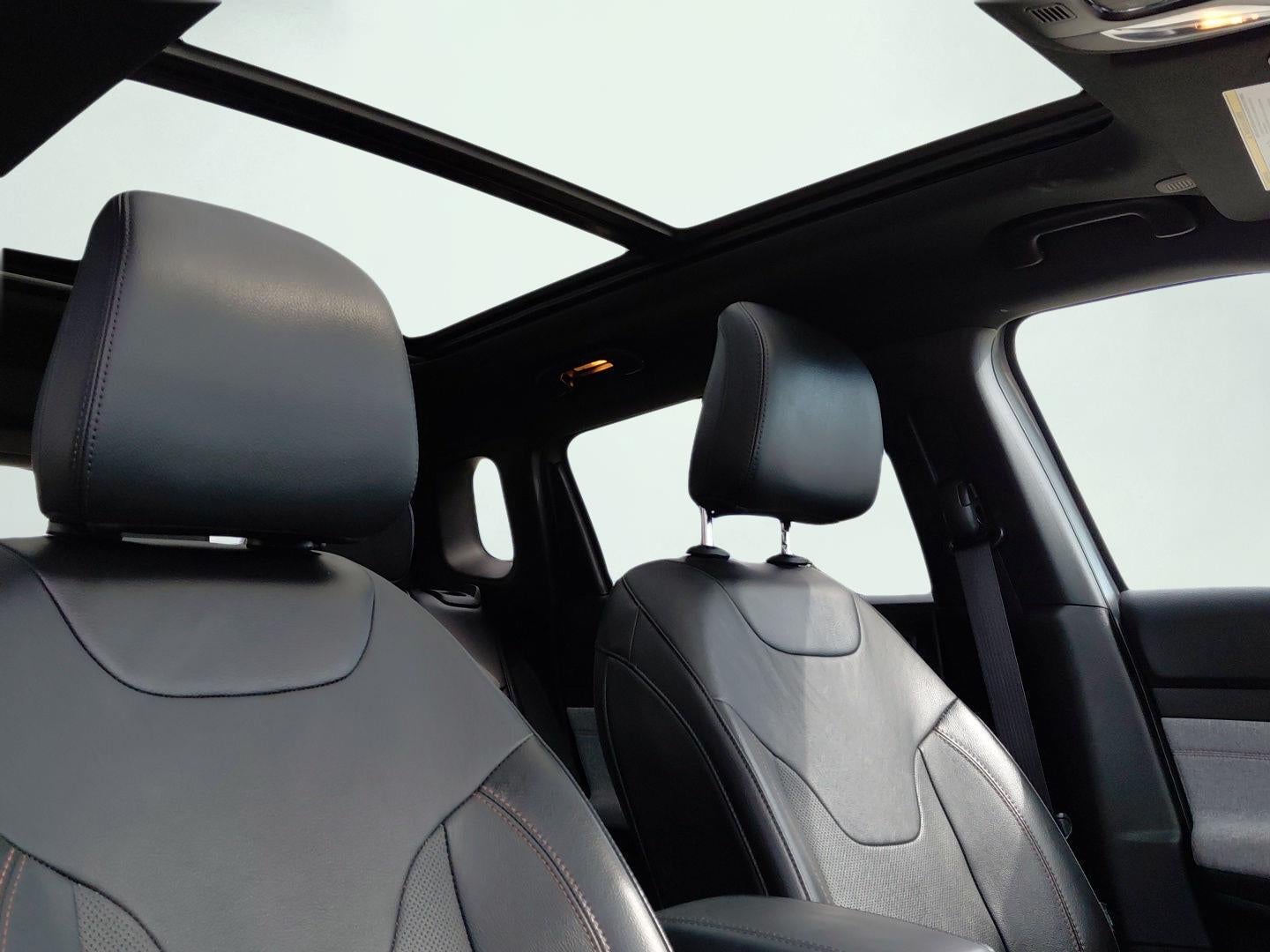 2023 Jeep Compass Latitude Lux 11