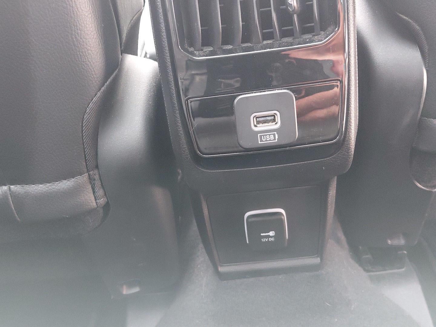 2023 Jeep Compass Latitude Lux 16