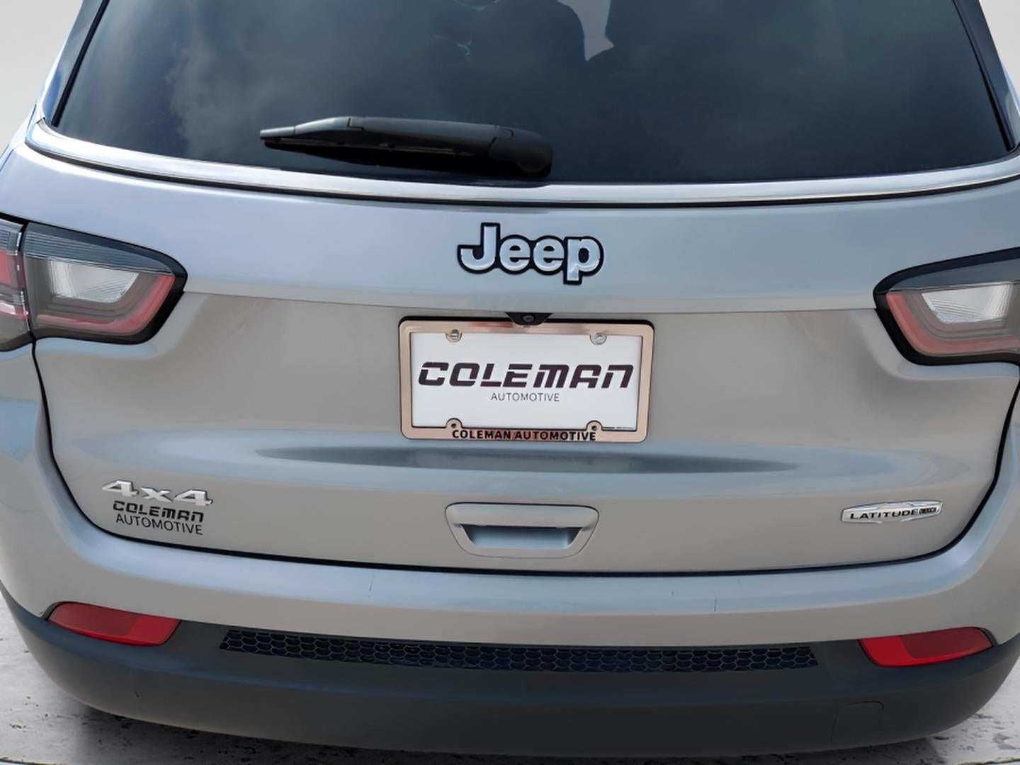 2023 Jeep Compass Latitude Lux 21