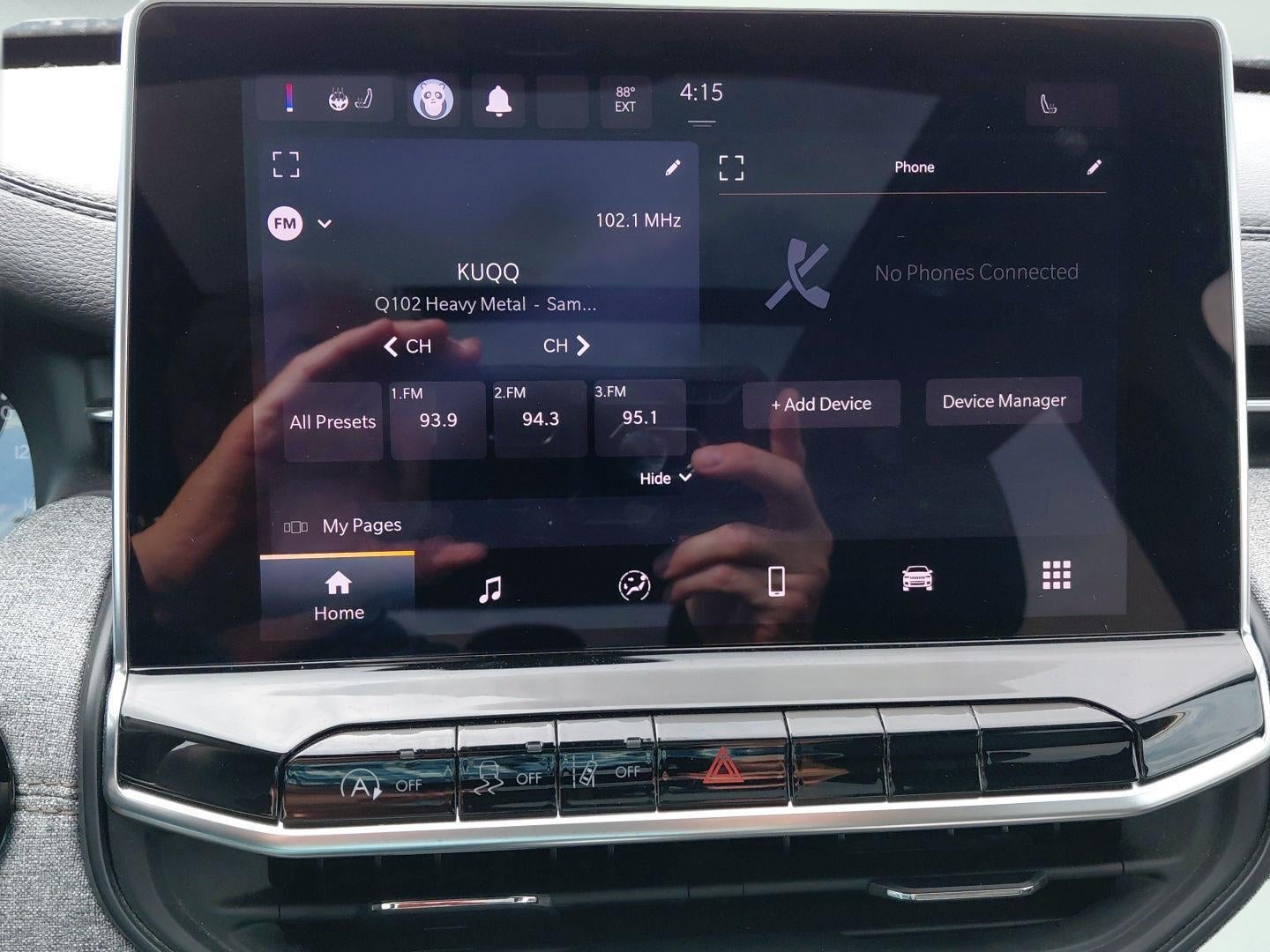 2023 Jeep Compass Latitude Lux 32