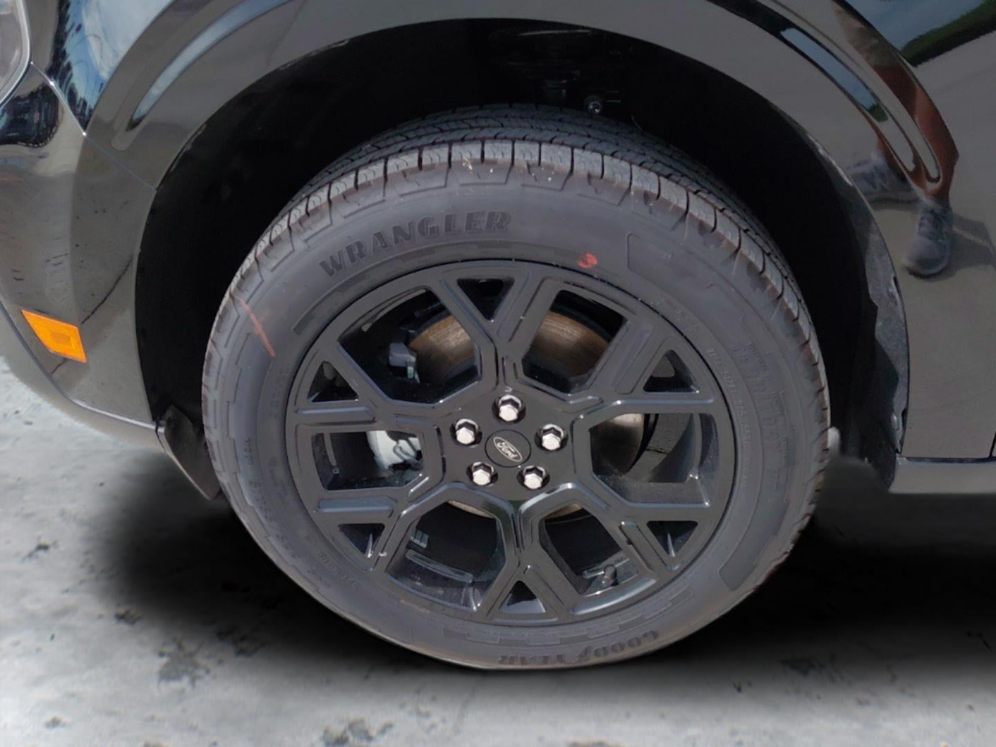 2026 Ford Maverick XLT 9