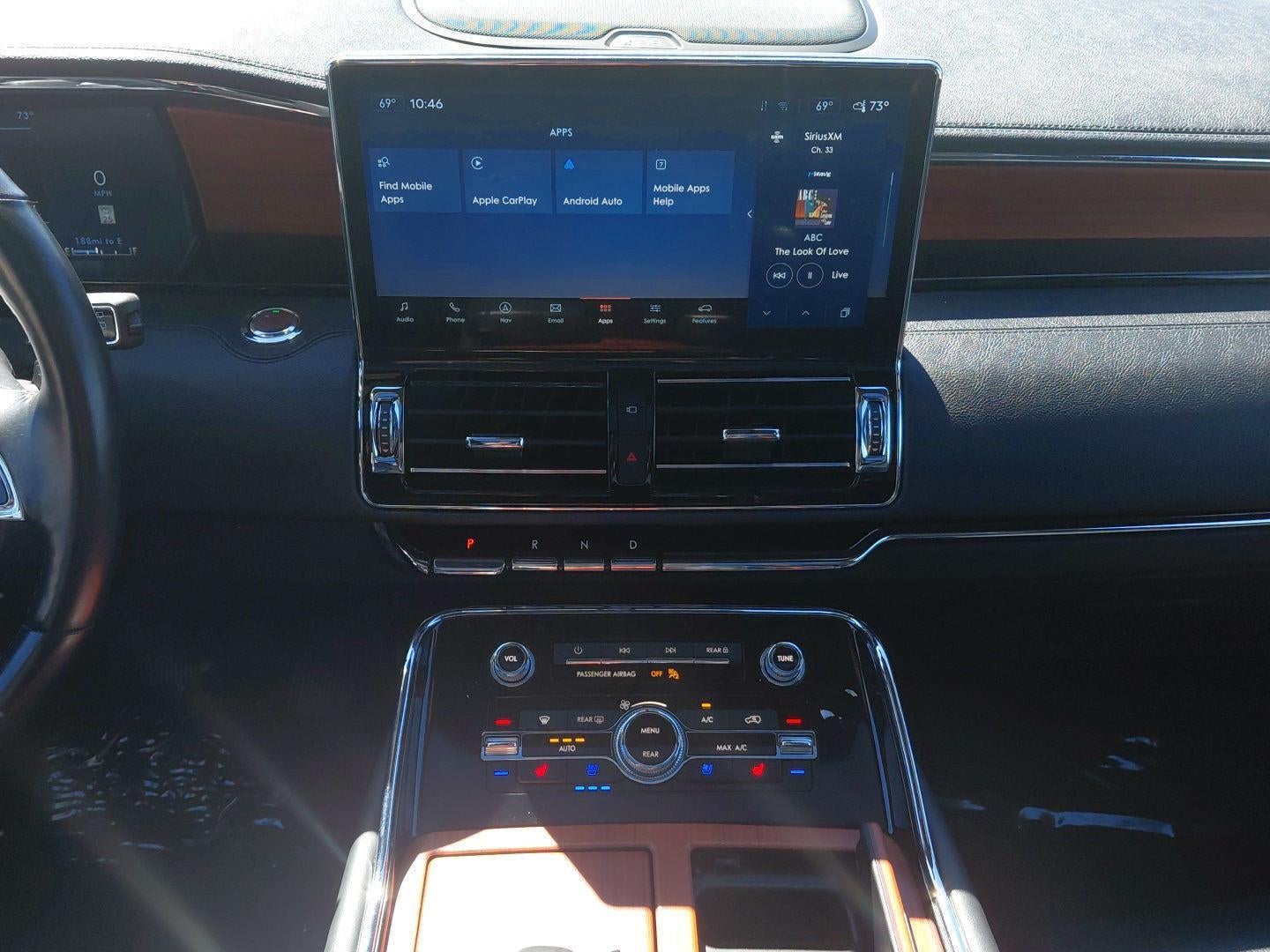 2024 Lincoln Navigator Premiere