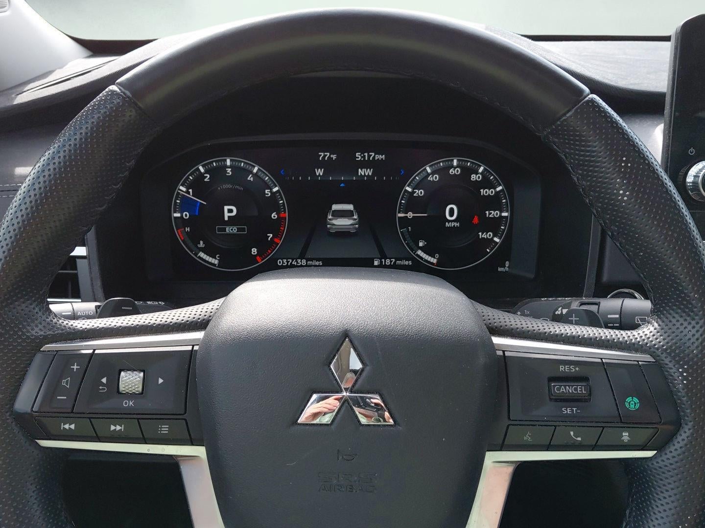 2024 Mitsubishi Outlander SE