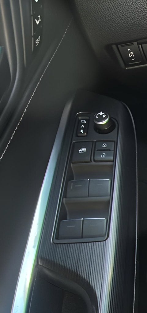 2022 Toyota Venza XLE