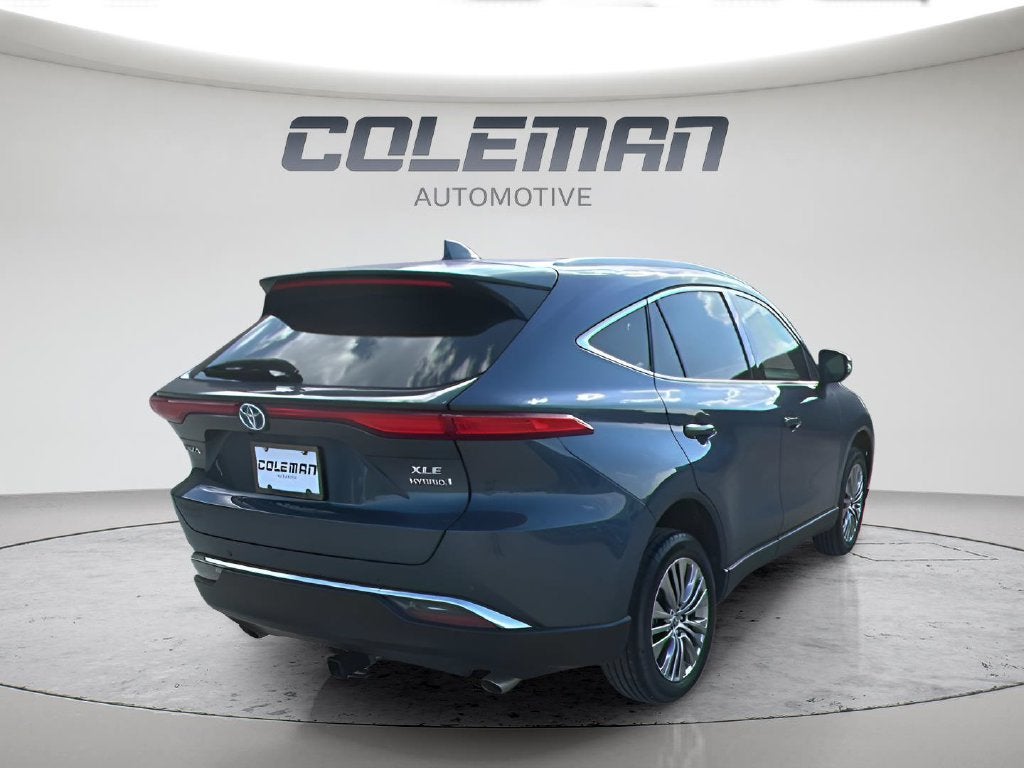2022 Toyota Venza XLE