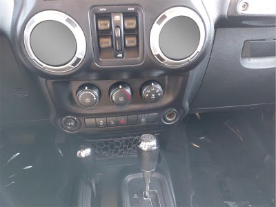 2018 Jeep Wrangler JK Unlimited Sahara