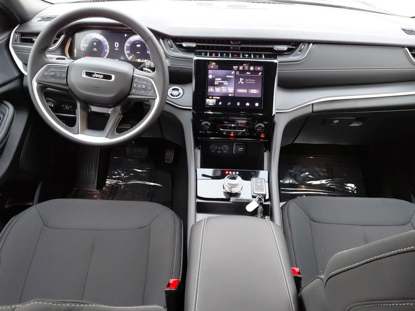 2026 Jeep Grand Cherokee Laredo