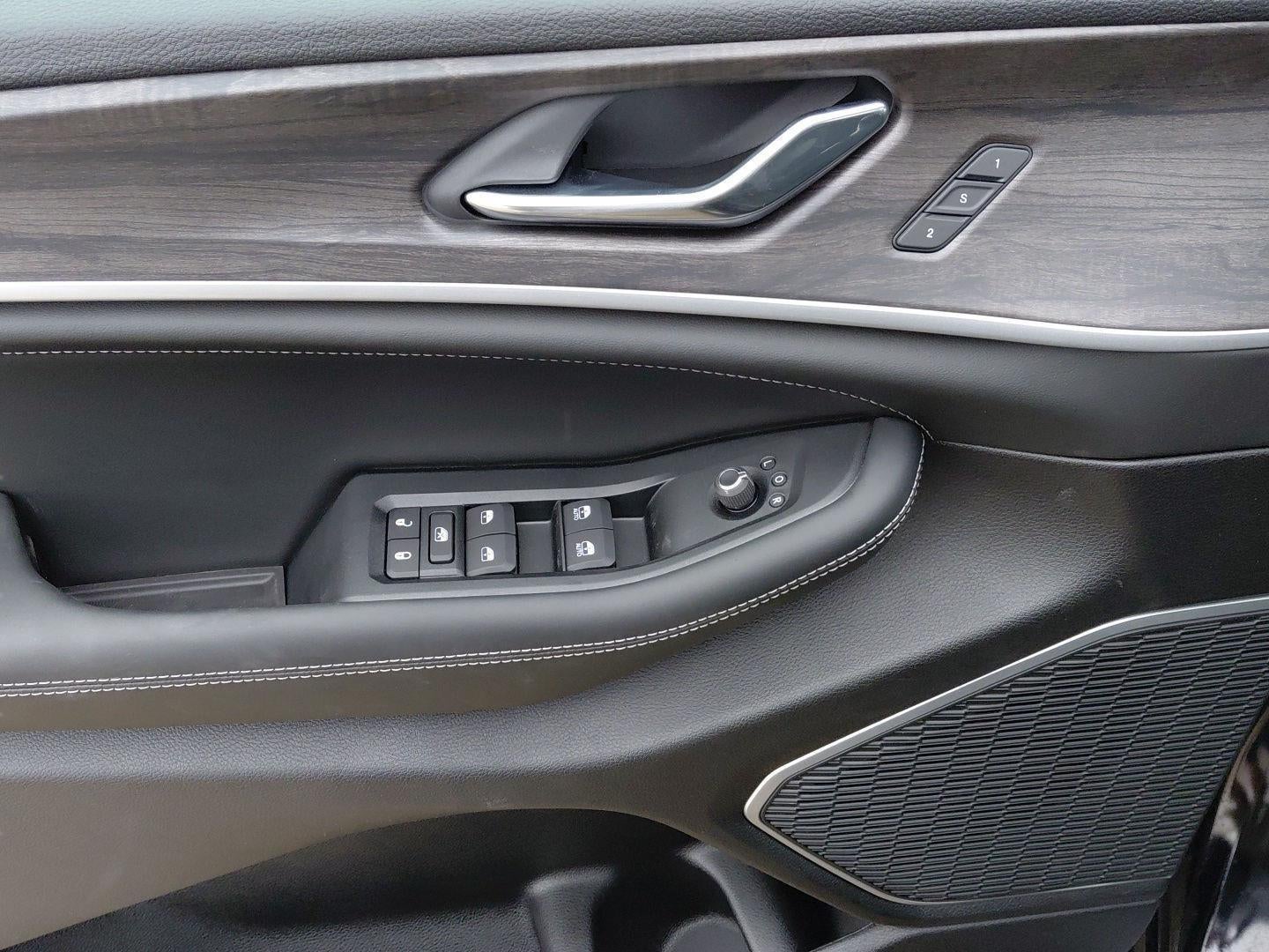 2026 Jeep Grand Cherokee Limited Reserve