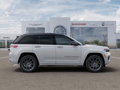 2025 Jeep Grand Cherokee Summit