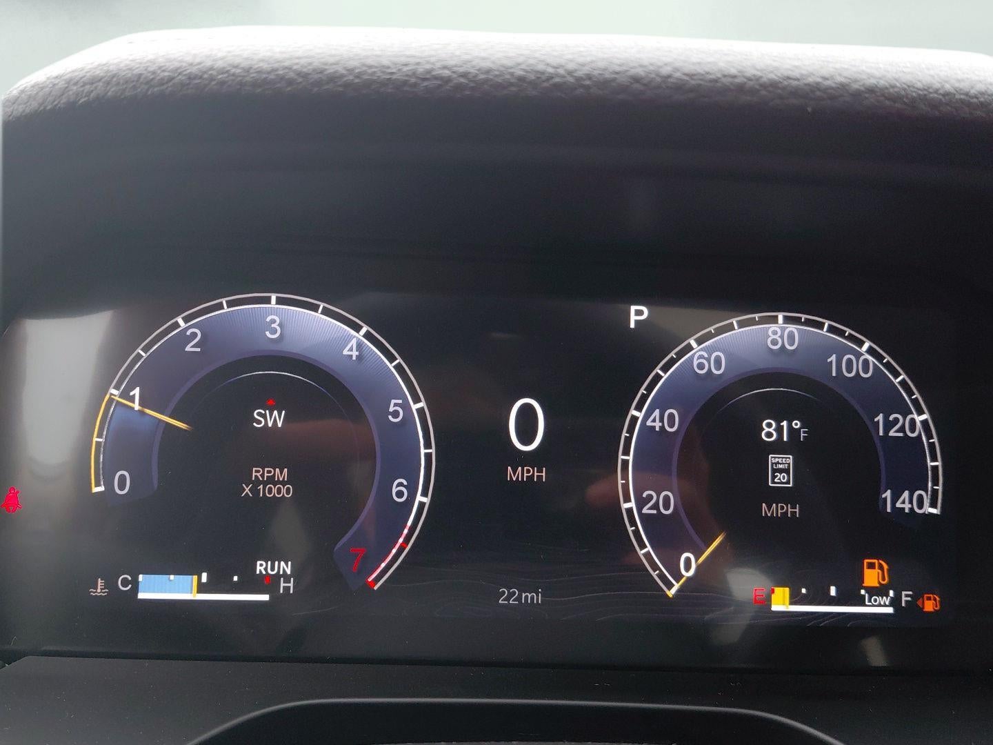 2027 Jeep Grand Cherokee L Laredo Altitude 41