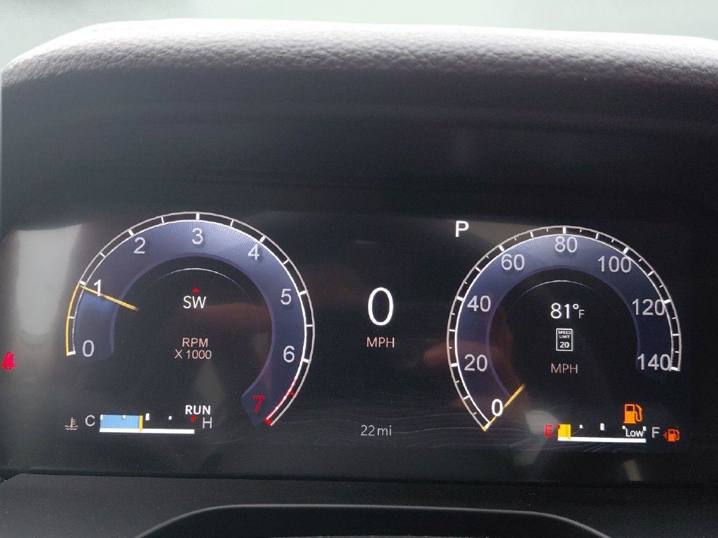 2027 Jeep Grand Cherokee L Laredo Altitude
