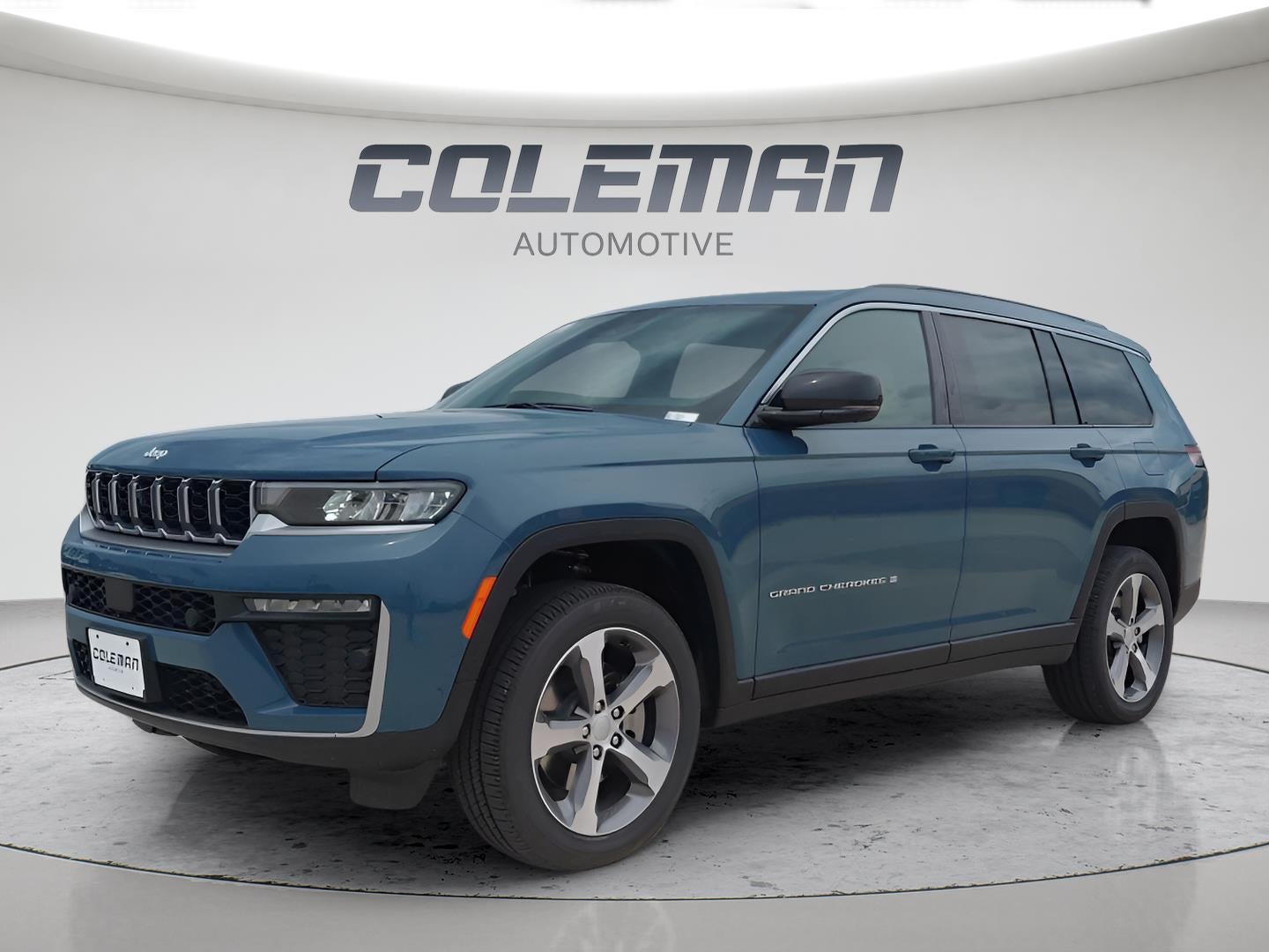 2026 Jeep Grand Cherokee L Limited 4x4's photo