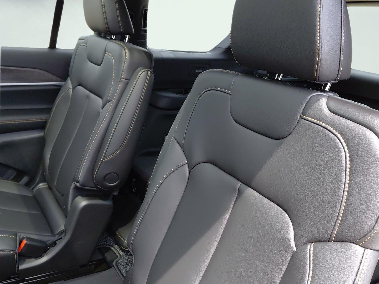 2026 Jeep Grand Cherokee L 85th Anniversary Edition