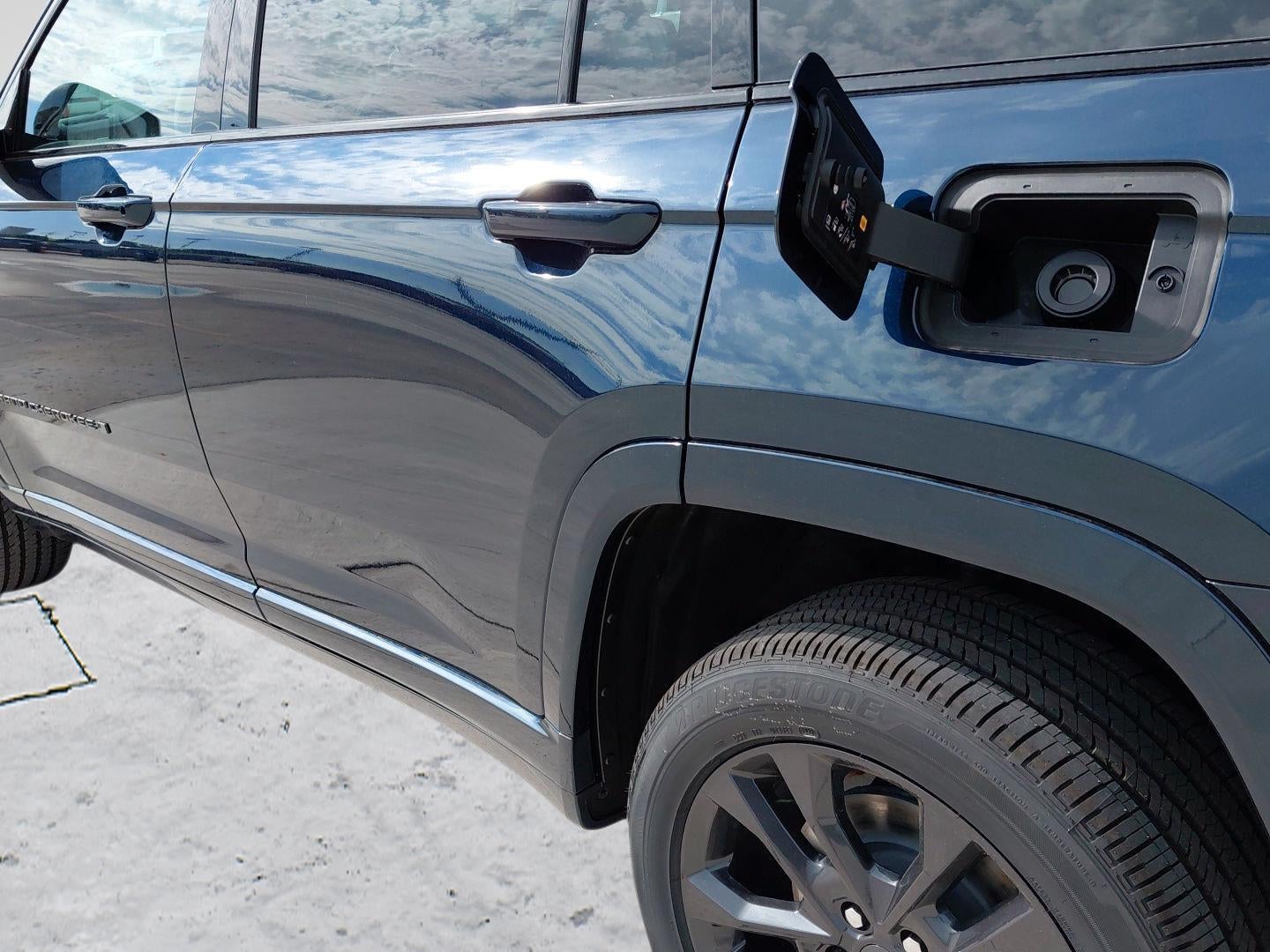 2026 Jeep Grand Cherokee L Limited Reserve