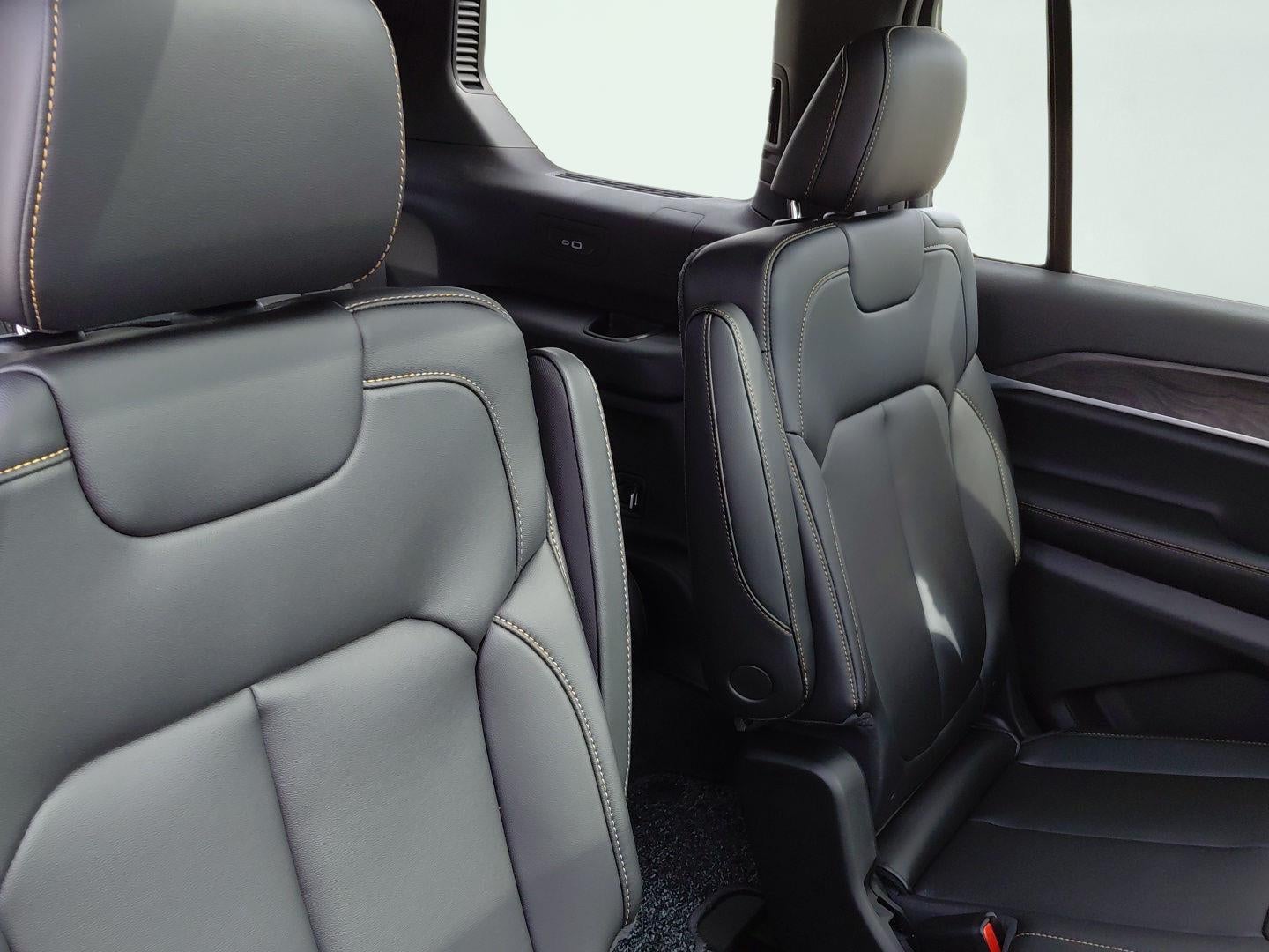 2026 Jeep Grand Cherokee L 85th Anniversary Edition
