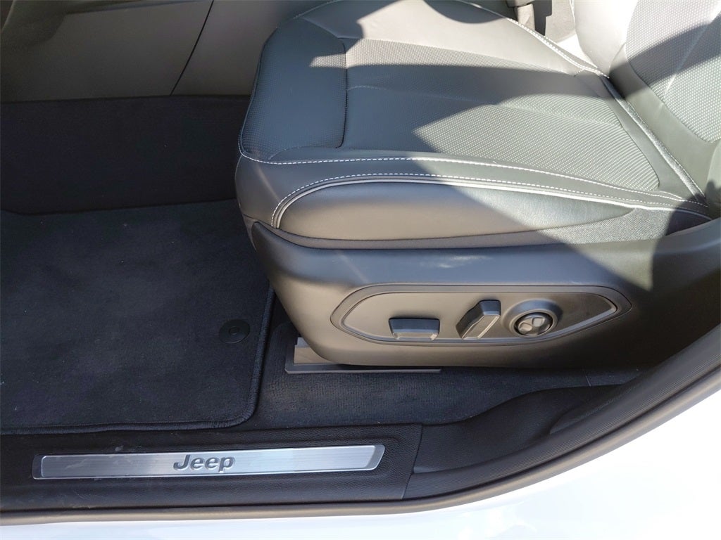 2025 Jeep Grand Cherokee L Overland