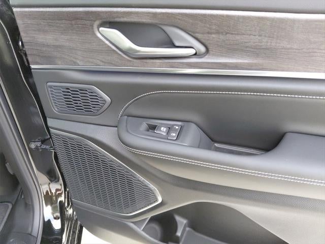 2025 Jeep Grand Cherokee L Overland