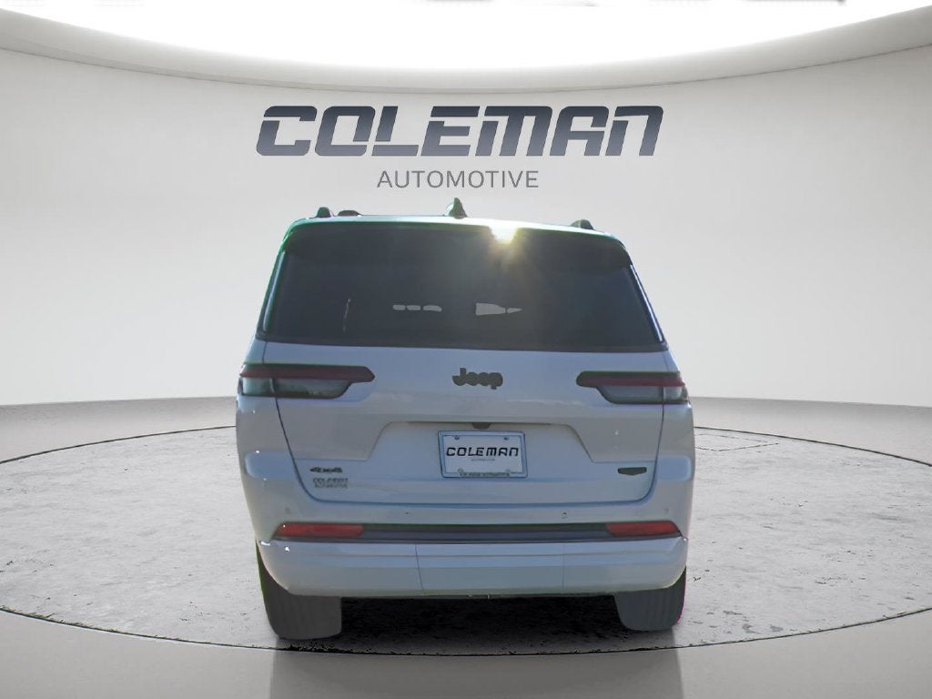 2027 Jeep Grand Cherokee L Summit