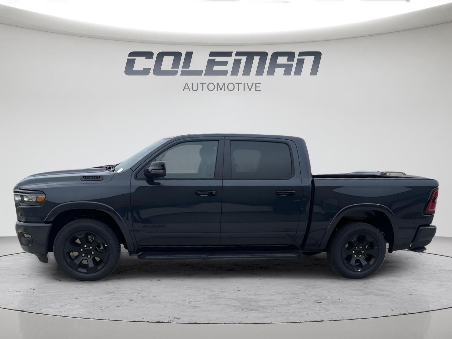 2027 RAM 1500 Big Horn 32