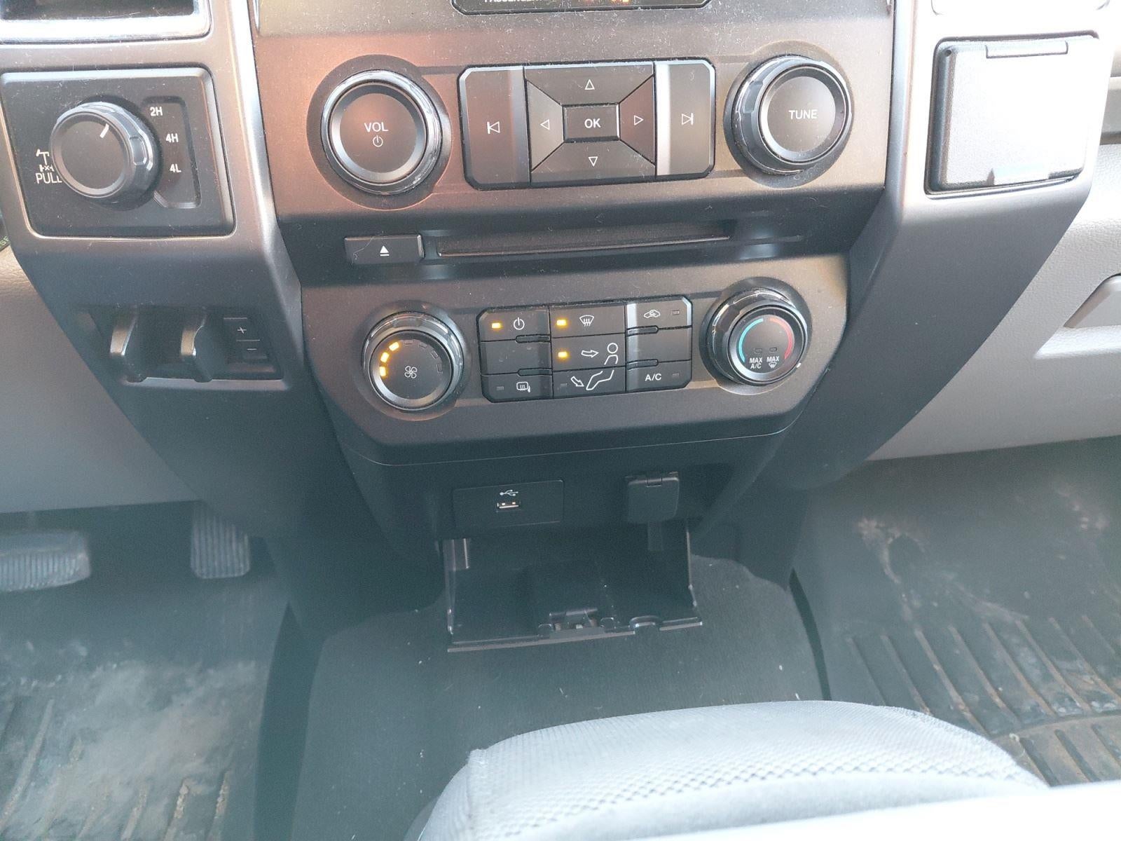 2017 Ford Super Duty F-350 XLT