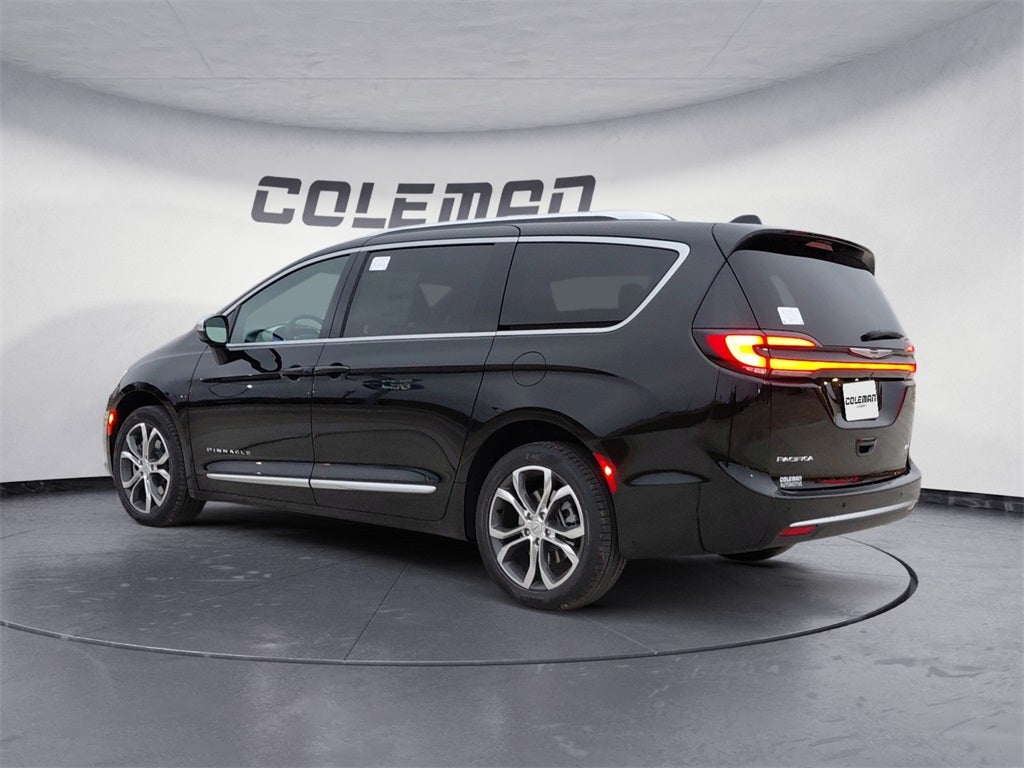2026 Chrysler Pacifica Pinnacle