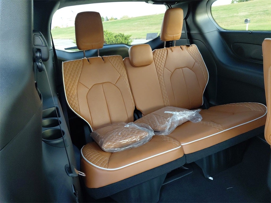 2026 Chrysler Pacifica Pinnacle