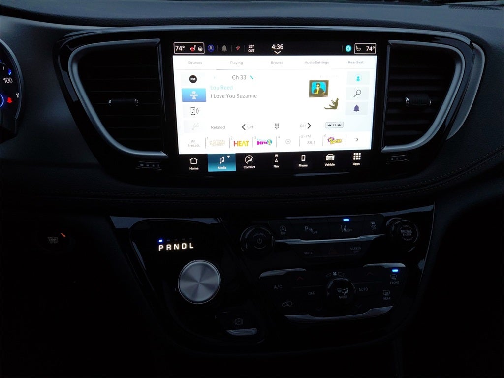 2026 Chrysler Pacifica Pinnacle