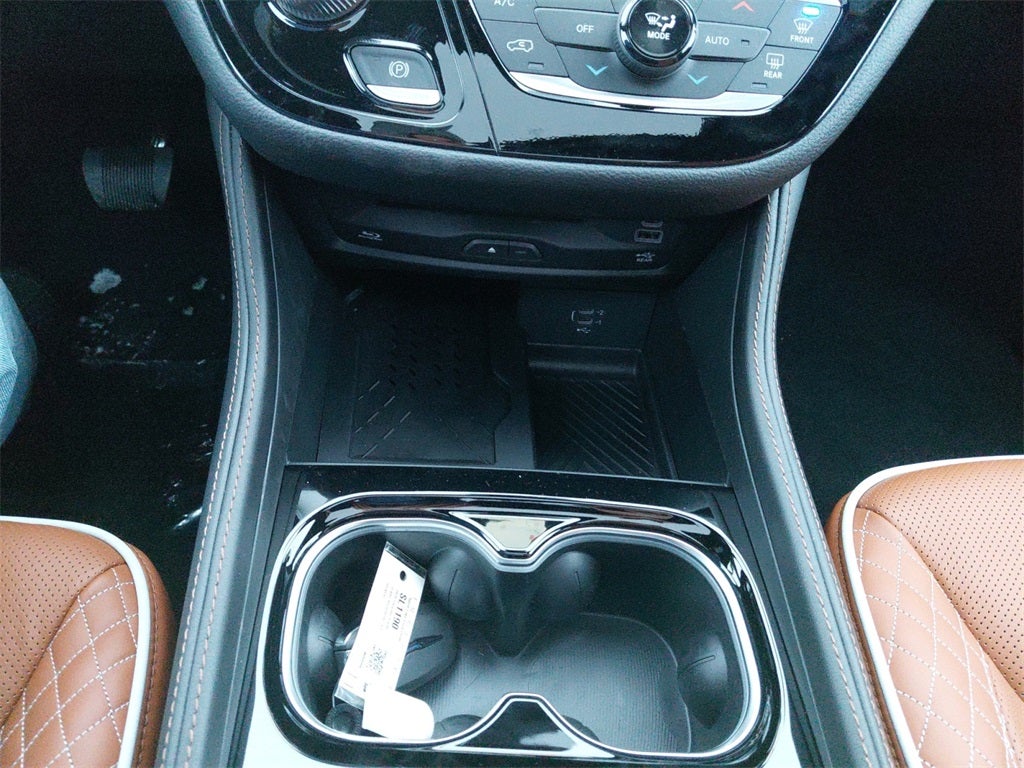 2026 Chrysler Pacifica Pinnacle