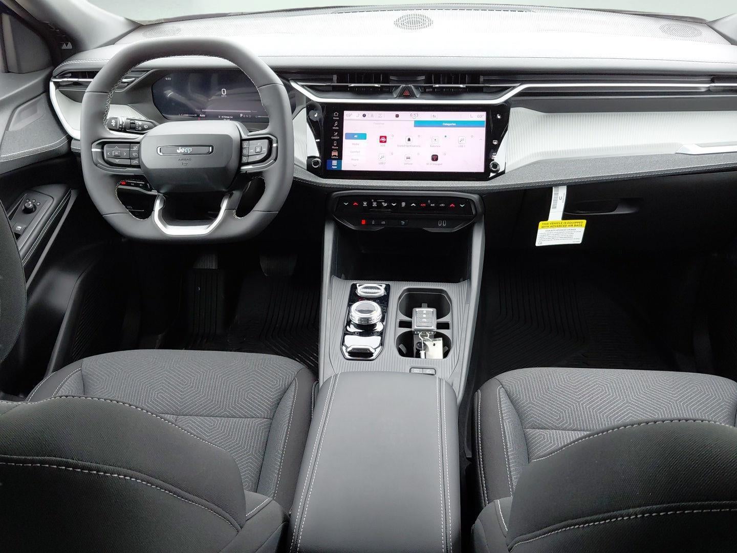 2026 Jeep Cherokee Laredo