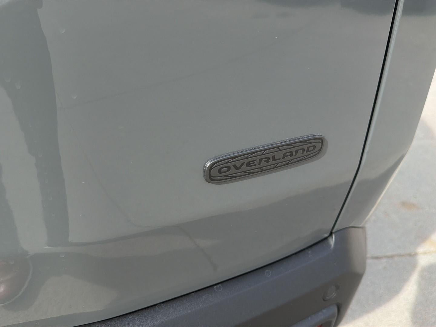 2026 Jeep Cherokee Overland