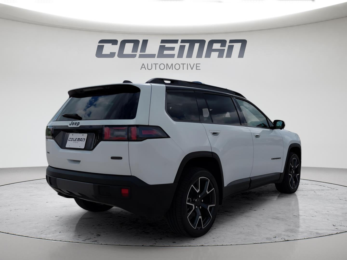 2026 Jeep Cherokee Overland