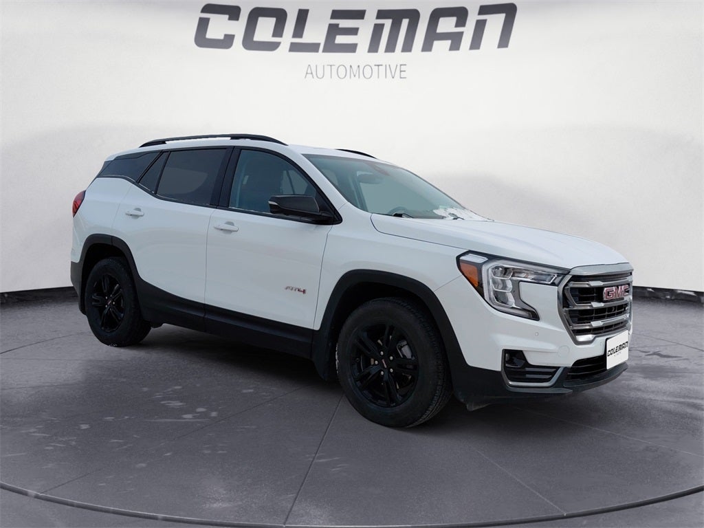 2024 GMC Terrain AT4