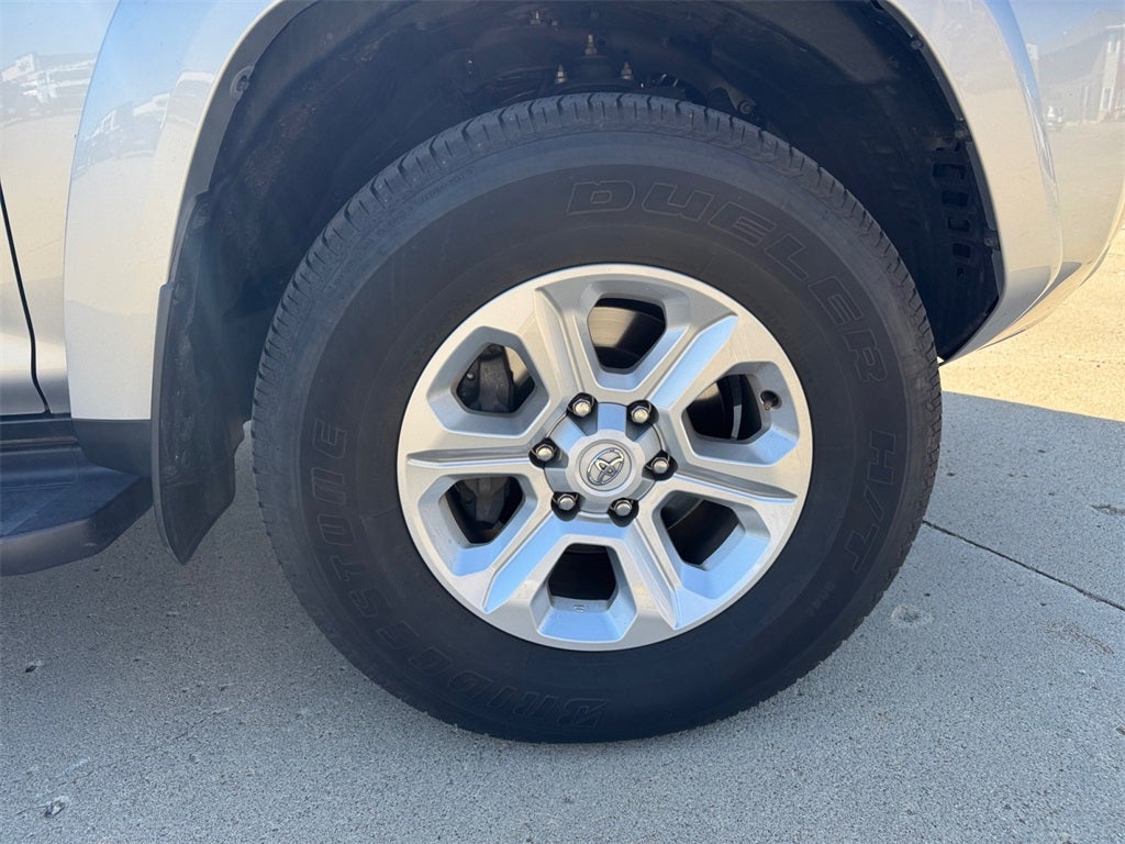 2024 Toyota 4Runner SR5